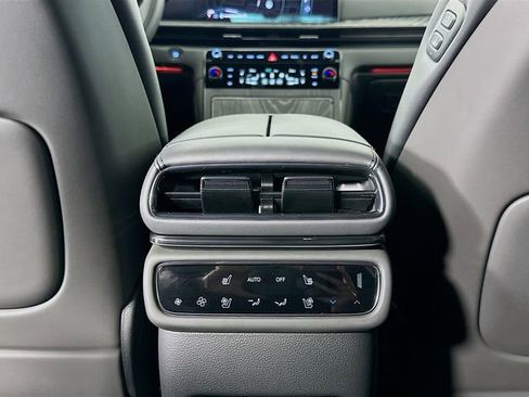 New 2026 Genesis GV80 3.5T Prestige image 18