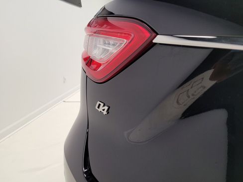 Used 2018 Maserati Levante GranSport image 80