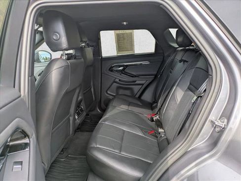Used 2023 Land Rover Range Rover Evoque R-Dynamic S image 12