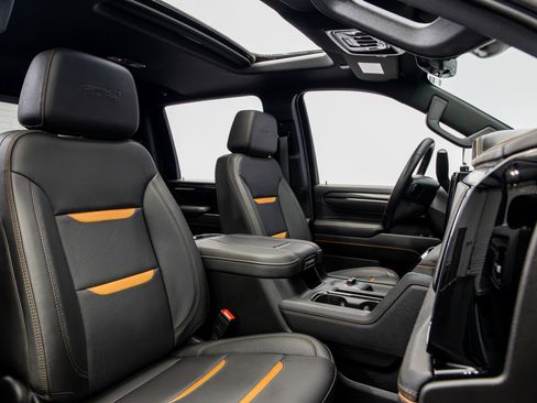 Used 2025 GMC Sierra 2500 AT4 w/ AT4 Premium Plus Package image 34