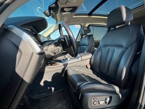 Used 2021 BMW X7 xDrive40i w/ Premium Package image 17