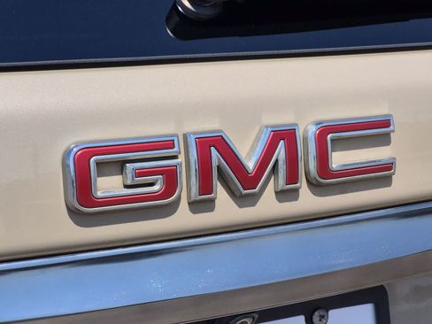 Used 2022 GMC Terrain AT4 w/ Infotainment Package II AWD/4WD image 30