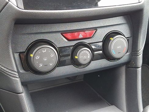 Used 2019 Subaru Impreza 2.0i image 16