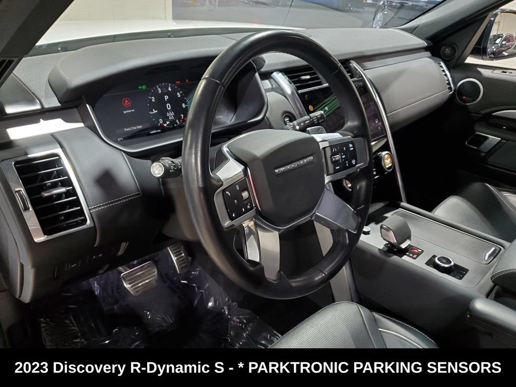 Used 2023 Land Rover Discovery S R-Dynamic AWD/4WD image 7