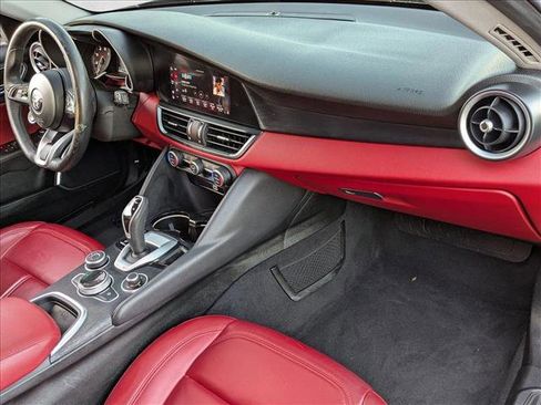 Used 2021 Alfa Romeo Giulia Sprint w/ Active Assist 1 Package image 20