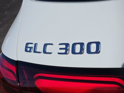 New 2026 Mercedes-Benz GLC 300 4MATIC image 14