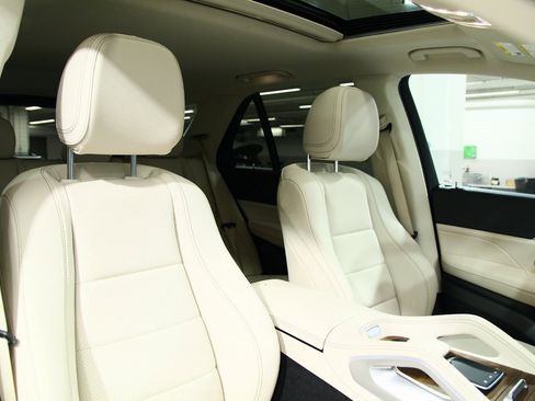 Used 2025 Mercedes-Benz GLE 350 GLE 350 image 25