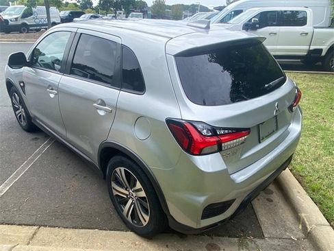 Used 2021 Mitsubishi Outlander Sport Black Edition image 29