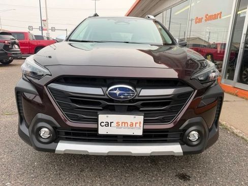 Used 2025 Subaru Outback Touring XT AWD/4WD image 2