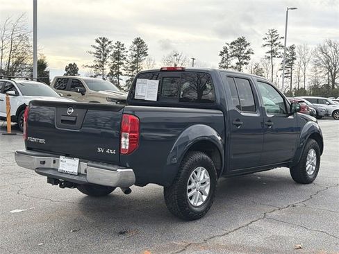 Used 2019 Nissan Frontier SV image 23