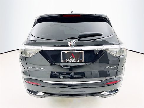 Used 2024 Buick Enclave Avenir w/ Avenir Technology Package image 7
