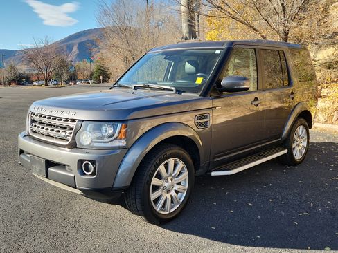 Used 2015 Land Rover LR4 image 5