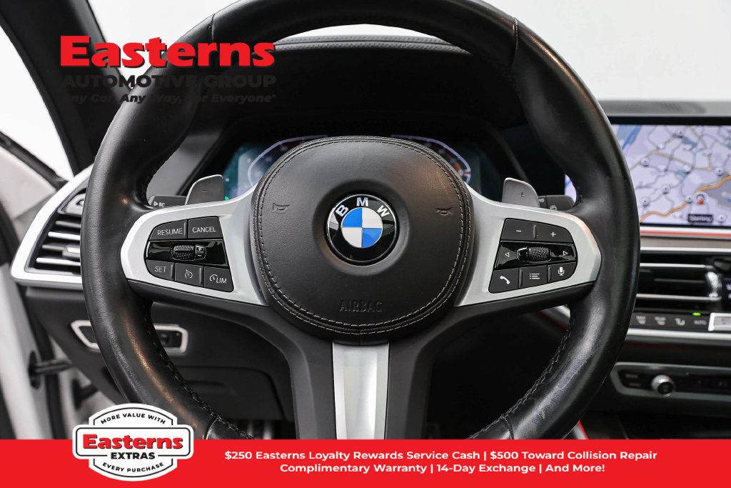 Used 2022 BMW X5 xDrive40i w/ M Sport Package AWD/4WD image 11