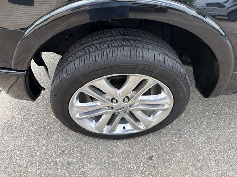 Used 2014 Ford F150 Limited image 14