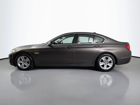 Used 2013 BMW 528i Sedan image 9