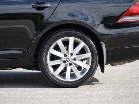Used 2012 Volkswagen Jetta TDI FWD image 13