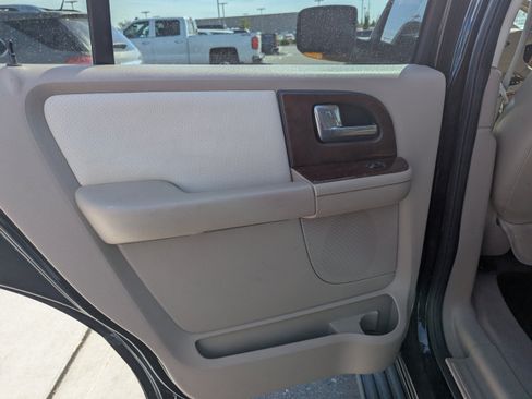 Used 2004 Ford Expedition Eddie Bauer AWD/4WD image 25