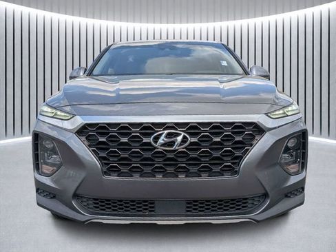 Used 2019 Hyundai Santa Fe SE image 8