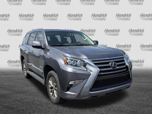 Used 2019 Lexus GX 460 Luxury image 3
