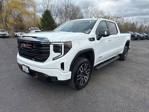 Used 2023 GMC Sierra 1500 AT4 w/ AT4 Preferred Package AWD/4WD image 17