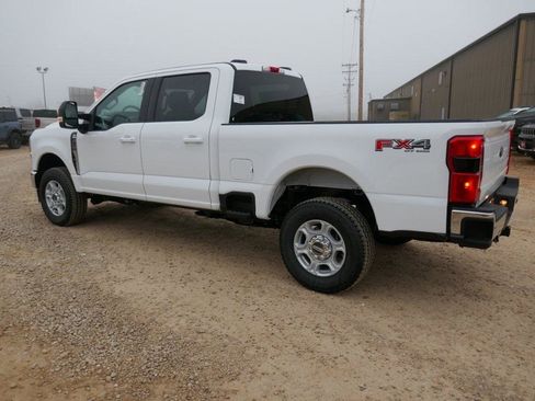 New 2026 Ford F250 XLT w/ XLT Premium Package image 5