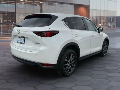 Used 2018 MAZDA CX-5 Touring w/ Preferred Equipment Package AWD/4WD image 11