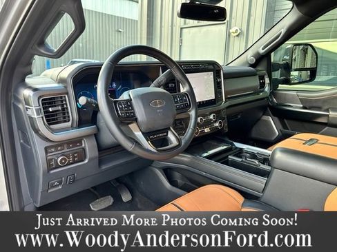 Used 2024 Ford F350 Platinum w/ Tremor Off-Road Package AWD/4WD image 8