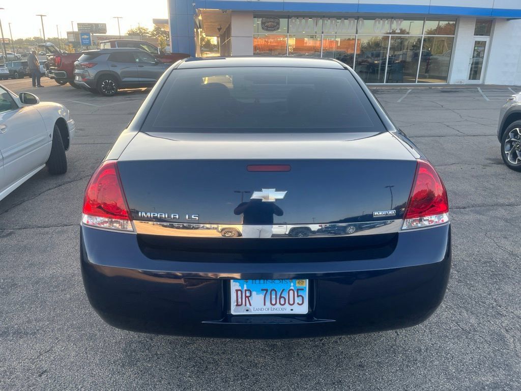 Used 2009 Chevrolet Impala LS FWD image 4