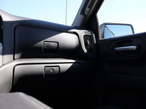 Used 2025 Chevrolet Silverado 1500 Custom Trail Boss w/ Turbomax Blackout Package image 44