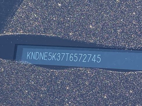 New 2026 Kia Carnival SX w/ SX Dark Edition Package image 30