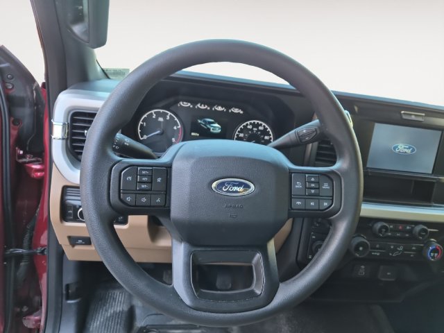 Certified 2025 Ford F350 XLT w/ 360-Degree Camera Package AWD/4WD image 13