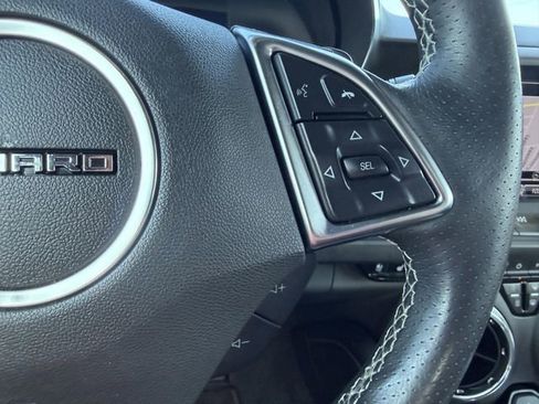 Used 2018 Chevrolet Camaro LT image 31