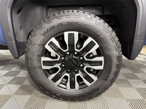New 2026 GMC Sierra 2500 Denali Ultimate AWD/4WD image 19