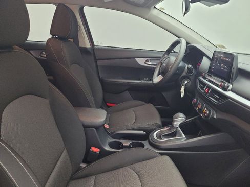 Used 2022 Kia Forte LXS FWD image 21