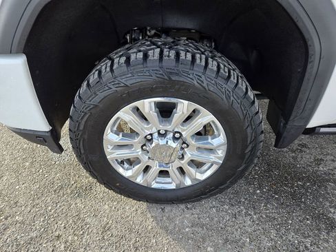 Used 2023 GMC Sierra 2500 Denali w/ Denali Ultimate Package image 32