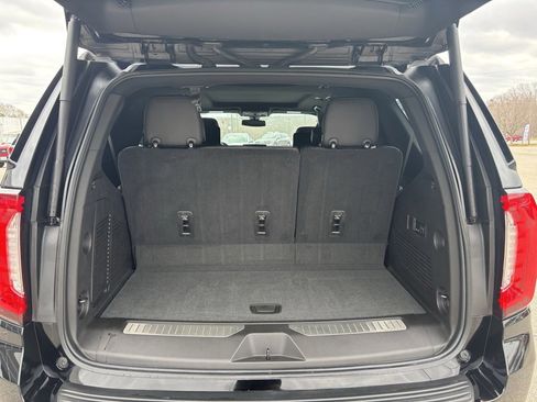 Used 2021 GMC Yukon AT4 w/ Rear Media and Nav Package image 10