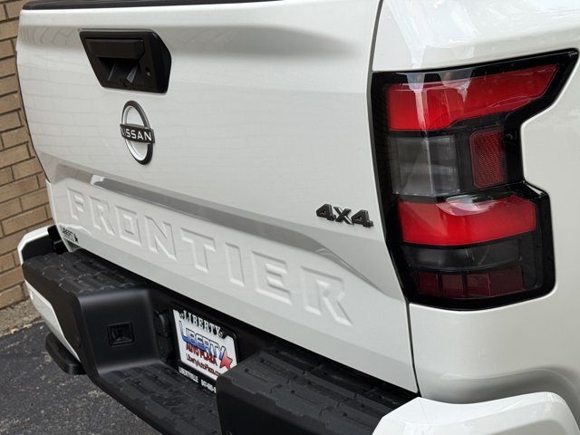 New 2026 Nissan Frontier SV w/ All-Weather Content Package AWD/4WD image 19