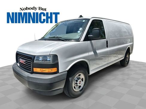 Used 2023 GMC Savana 2500 w/ Driver Convenience Package image 1