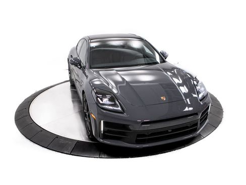 New 2026 Porsche Panamera RWD image 22