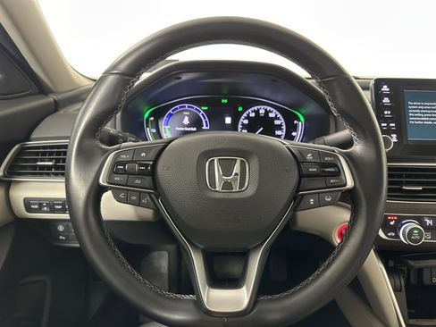 Used 2019 Honda Accord Touring image 12