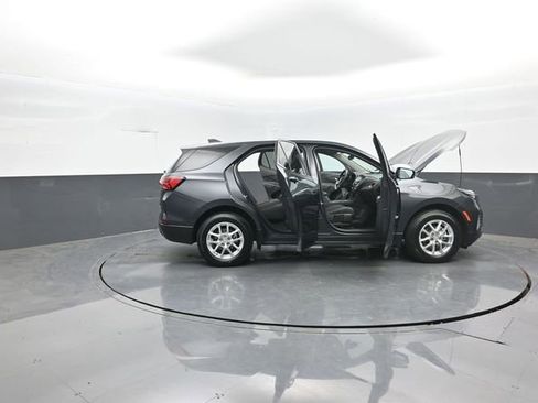 Used 2022 Chevrolet Equinox LT AWD/4WD image 42