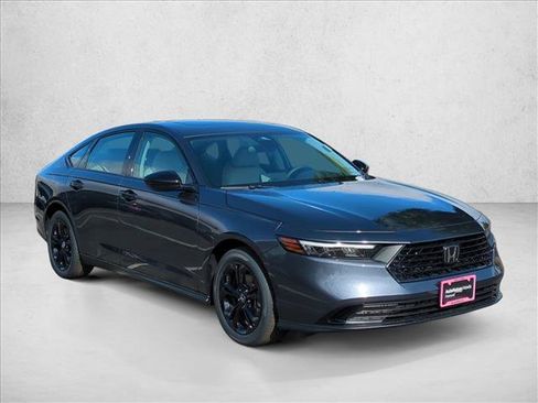 New 2025 Honda Accord SE image 3