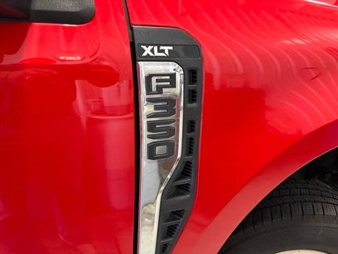 Used 2023 Ford F350 XLT AWD/4WD image 24