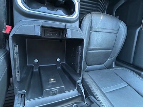 Used 2021 GMC Sierra 3500 Denali w/ Denali Ultimate Package image 13