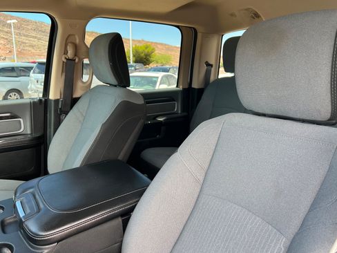 Used 2020 RAM 2500 Big Horn AWD/4WD image 17