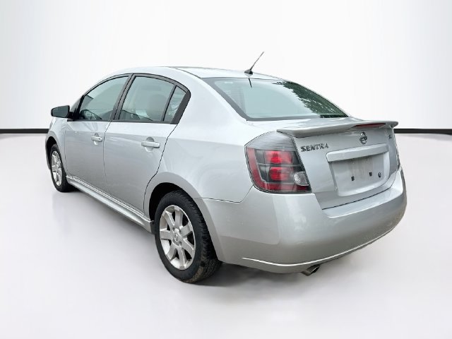 Used 2011 Nissan Sentra 2.0 SR FWD image 5