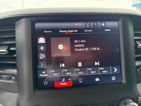 Used 2024 RAM 2500 Tradesman w/ Chrome Appearance Group image 23