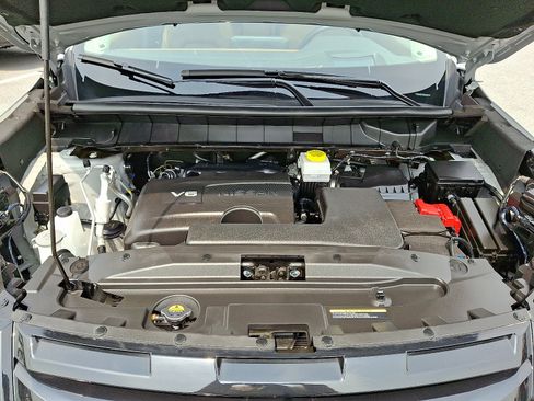 Certified 2023 Nissan Pathfinder Platinum w/ Black Appearance Package image 31