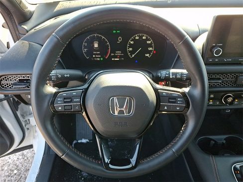 Used 2023 Honda HR-V Sport image 19