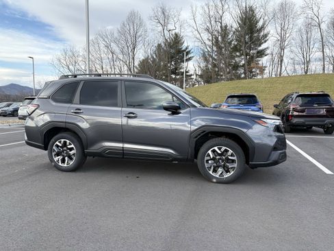 New 2026 Subaru Forester Premium w/ Base/Premium Plus Package image 7